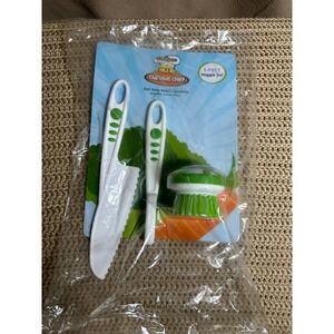Curious Chef 3-Piece Veggie Set Kids Kitchen Tools White Green TCC50200 NEW